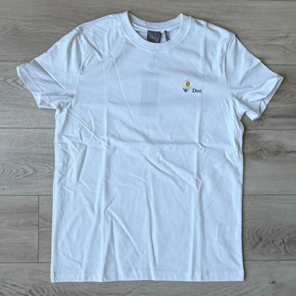 Dior Daisy Embroidery T-Shirt White Men’s Medium Luxury Cotton Tee